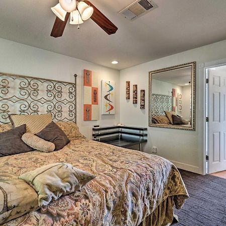 Vegas Oasis Home With Pool And Spa 7 Miles To Strip 라스베이거스 외부 사진