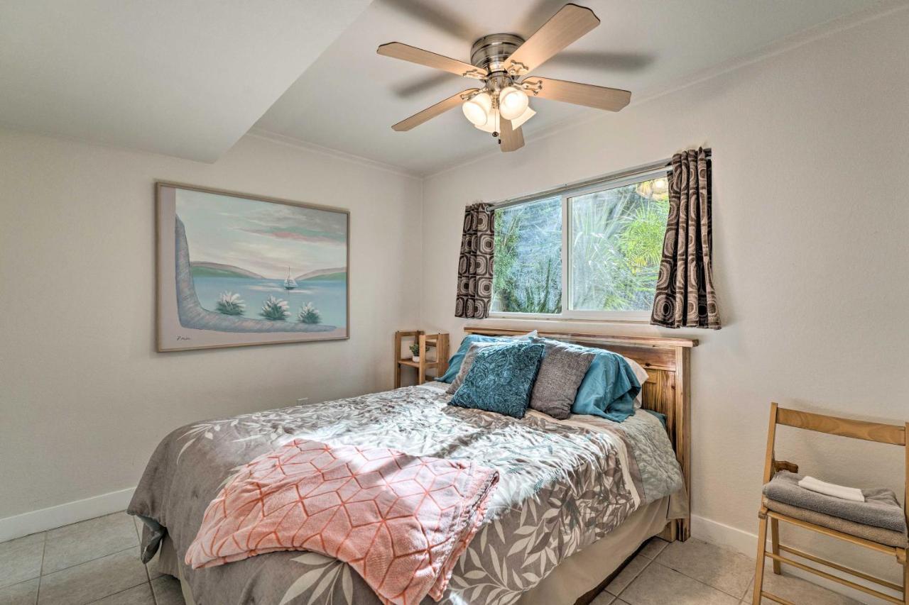 Vegas Oasis Home With Pool And Spa 7 Miles To Strip 라스베이거스 외부 사진