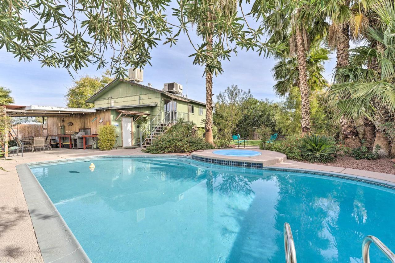 Vegas Oasis Home With Pool And Spa 7 Miles To Strip 라스베이거스 외부 사진